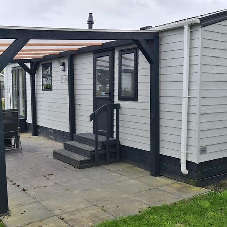 Chalet 516 Op Recreatiepark De Wielen Sint Maarten Exteriör bild
