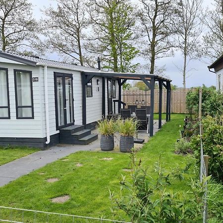 Chalet 516 Op Recreatiepark De Wielen Sint Maarten Exteriör bild