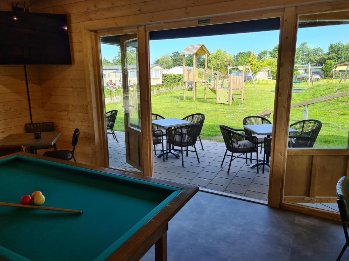 Chalet 516 Op Recreatiepark De Wielen Sint Maarten Exteriör bild
