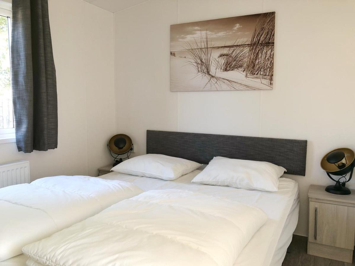 Chalet 516 Op Recreatiepark De Wielen Sint Maarten Exteriör bild